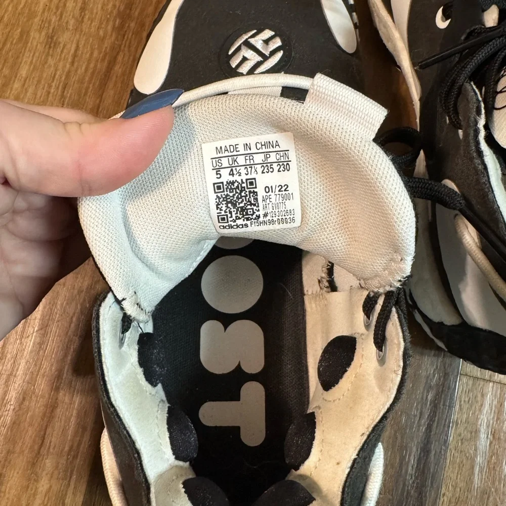 Adidas James Harden Vol. 6 Basketball Shoes size‎ 5 - Picture 8 of 10